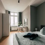 Luga Homes - Stadthaus 3* ライプツィヒ