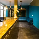 Luga Homes - Stadthaus 3* ライプツィヒ