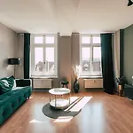 Luga Homes - Stadthaus ライプツィヒ
