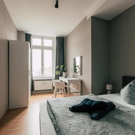 Luga Homes - Stadthaus 3* ライプツィヒ