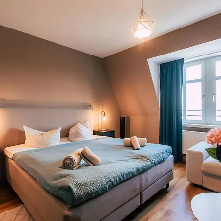 Luga Homes - Stadthaus