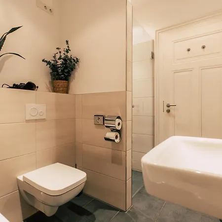 Luga Homes - Stadthaus 3* Leipzig