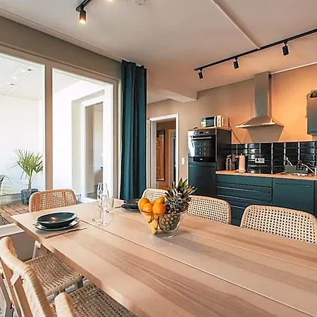 アパートホテル Luga Homes - Stadthaus