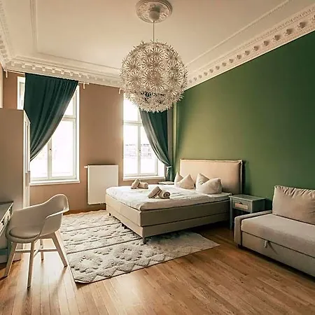 Luga Homes - Stadthaus 3* Leipzig
