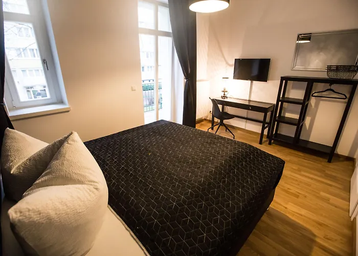 Luga Homes - Stadthaus