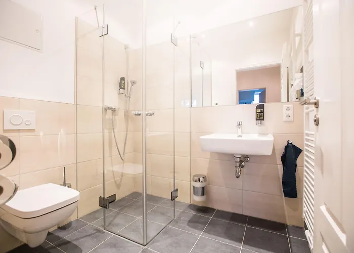 Aparthotel Luga Homes - Stadthaus