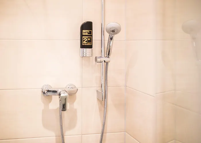 Luga Homes - Stadthaus 3*