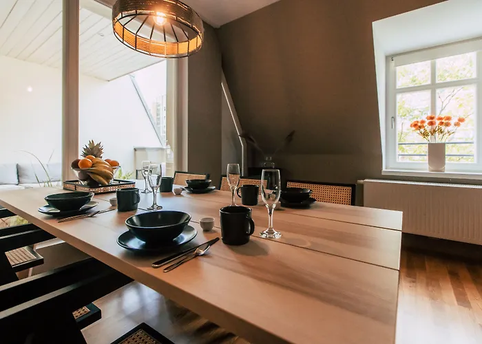 Luga Homes - Stadthaus Ξενοδοχείο με διαμερίσματα Λειψία