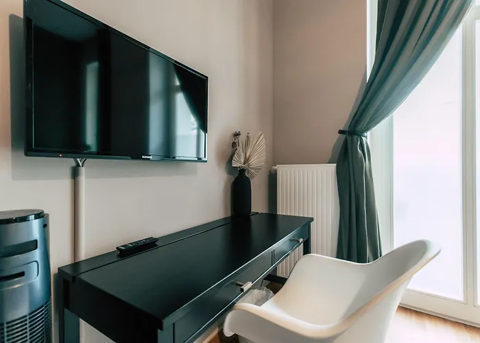 Ξενοδοχείο με διαμερίσματα Luga Homes - Stadthaus